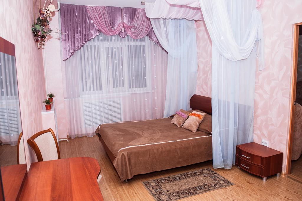 Universitetskaya Bed & Breakfast ลีเปตสค์ ภายนอก รูปภาพ